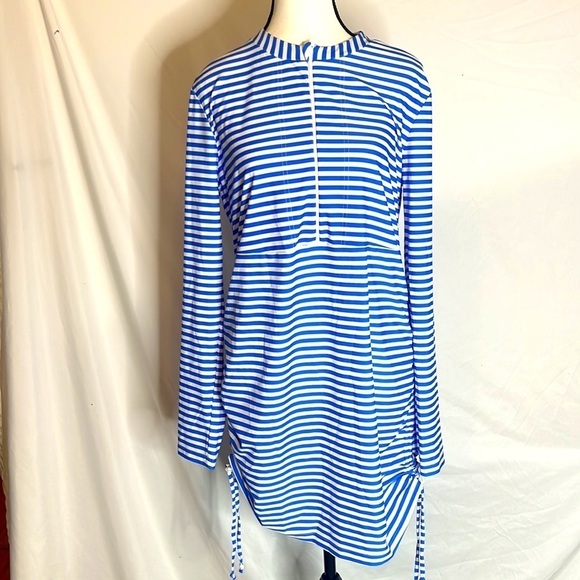 Mott 50 Sonja' Long Sleeve Half Zip Convertible Swimdress - Picture 2 of 6